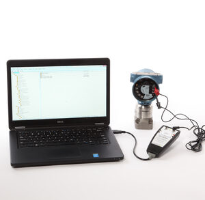 COM-PWR: PC-Based HART Communicator With Power Supply